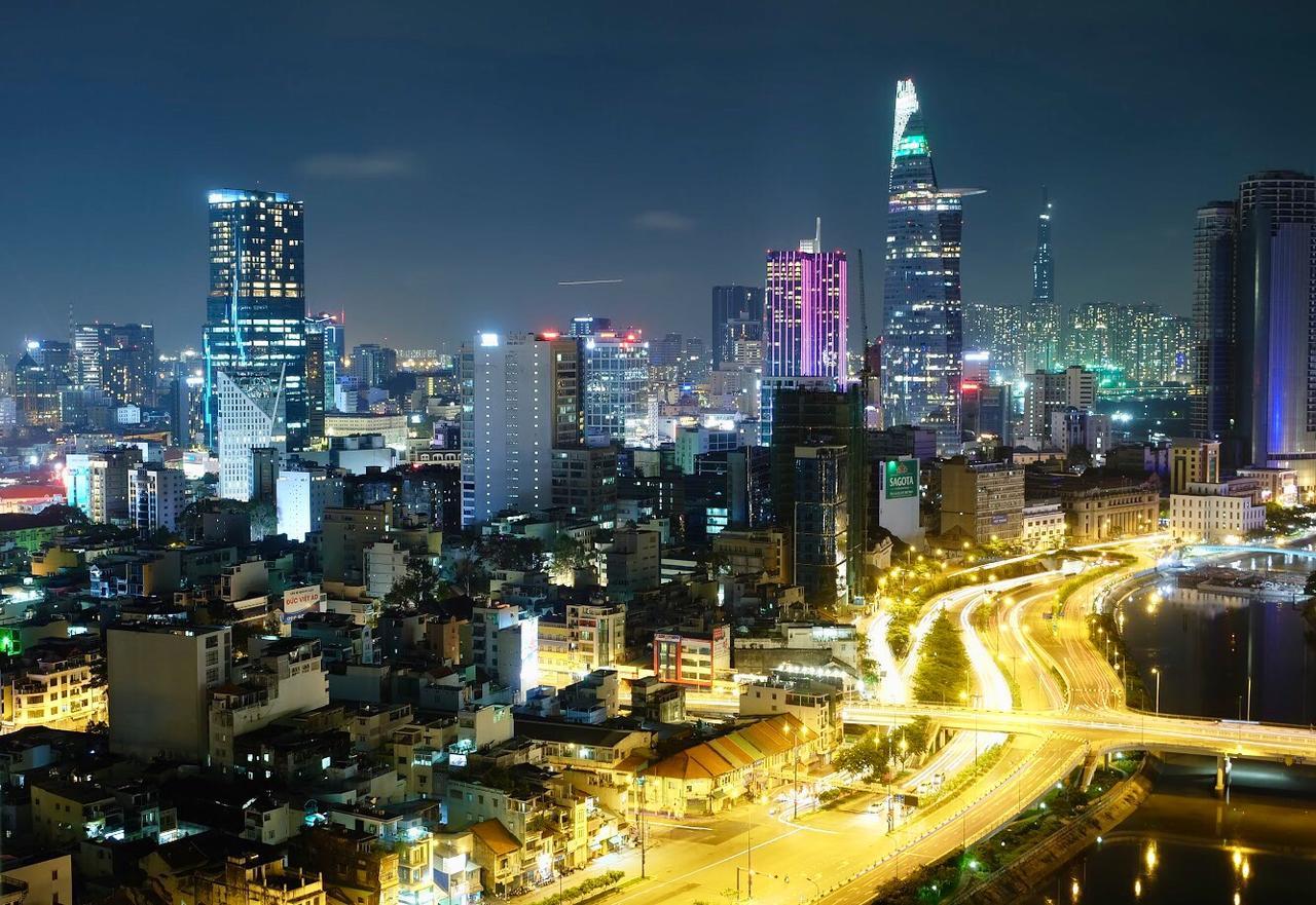 Spacious Saigon - Infinity Pool Signature Ho Chi Minh City Bagian luar foto